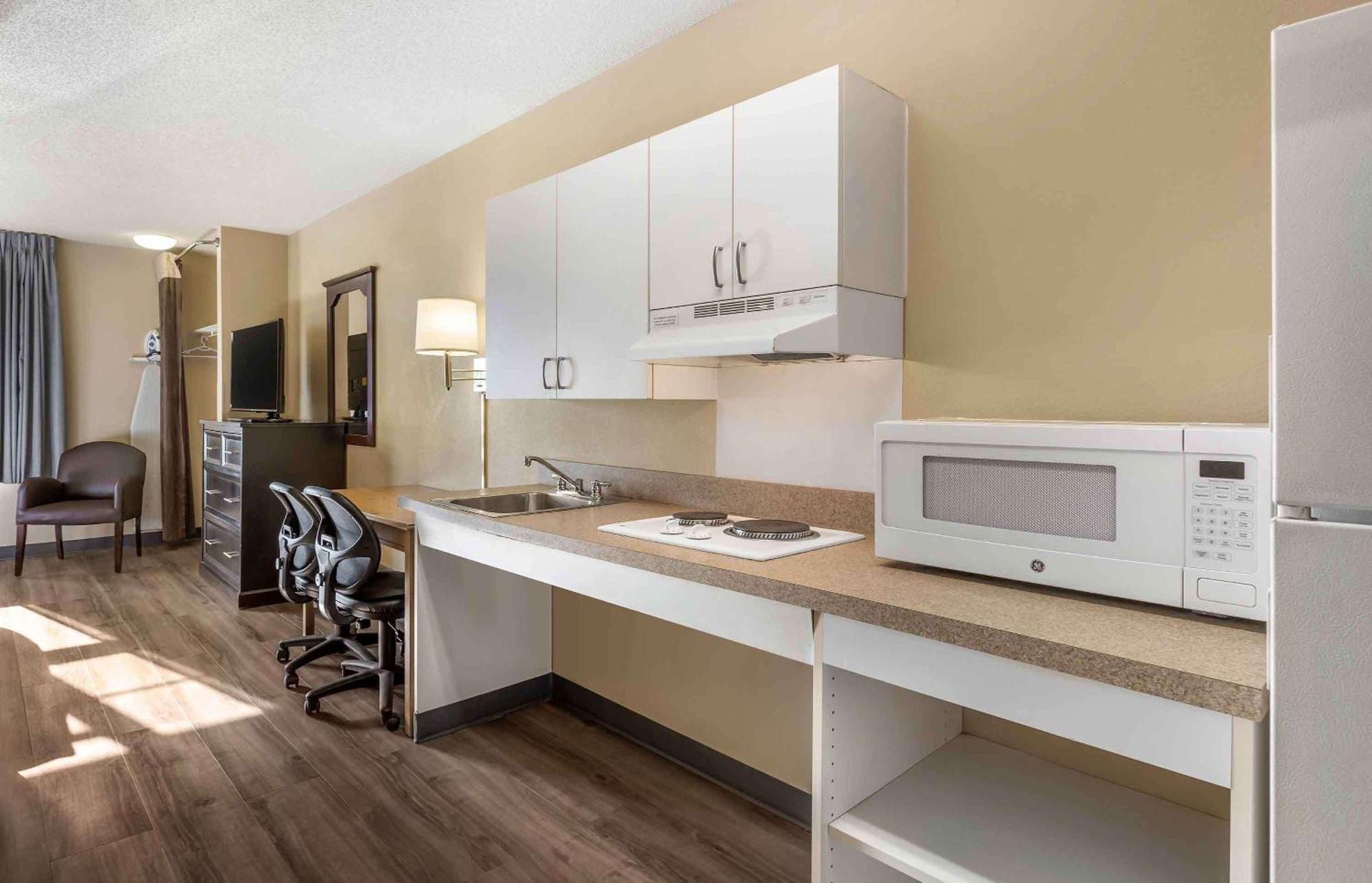 Extended Stay America Suites - Boston - Braintree Extérieur photo